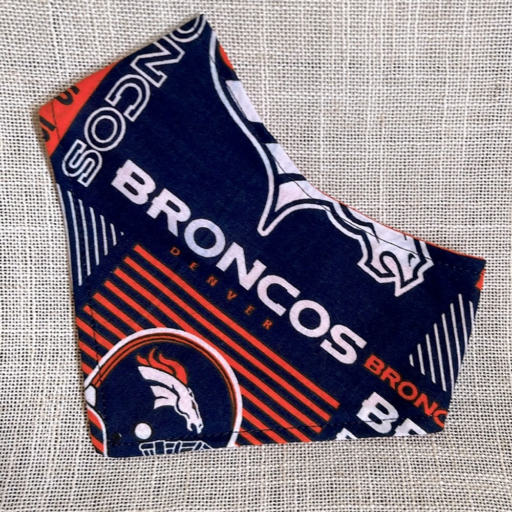Denver Broncos Dog Bandana-Size S - Picture 2 of 6
